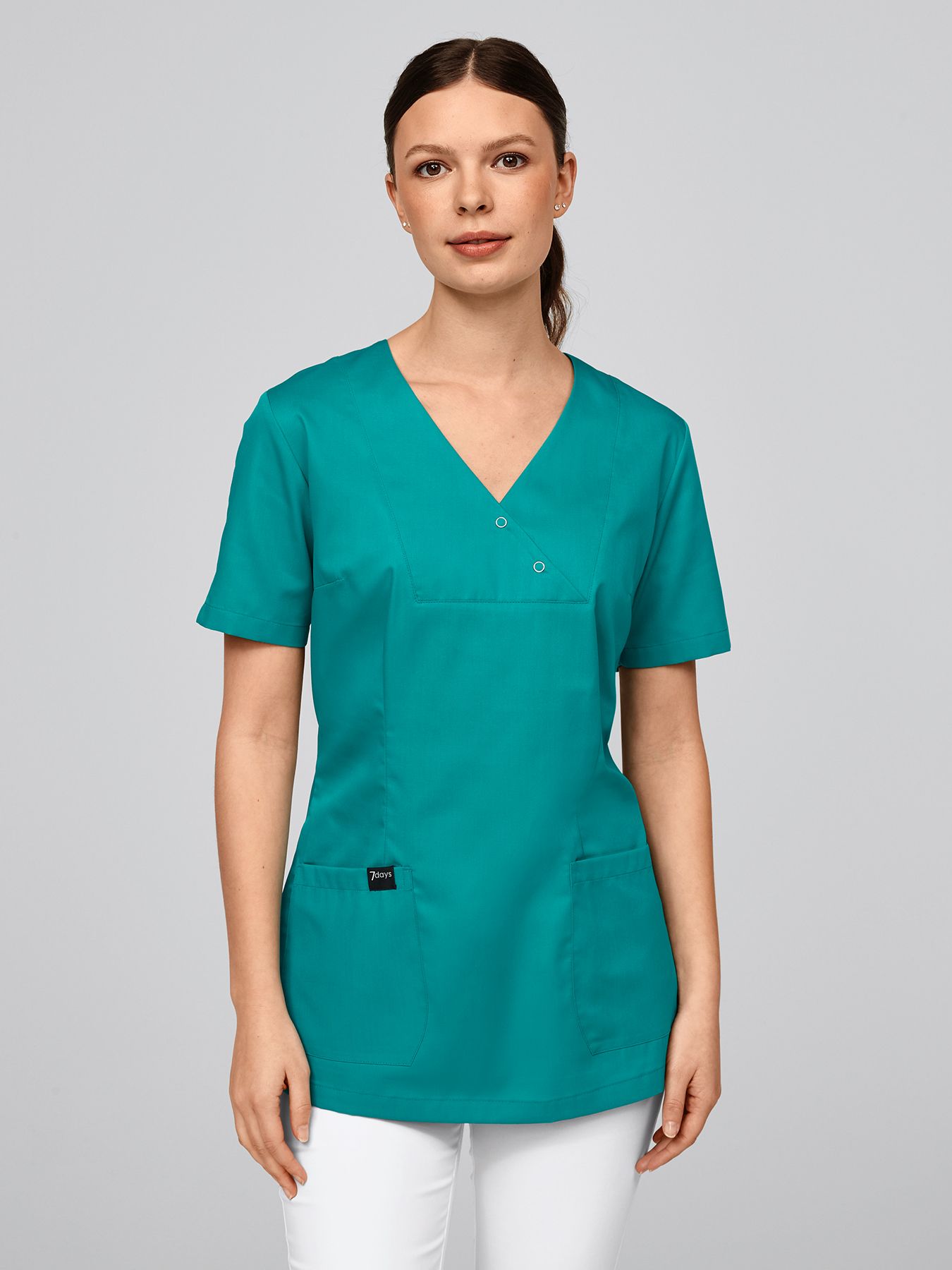Damebluse LAMIA m/v-hals og trykknapper