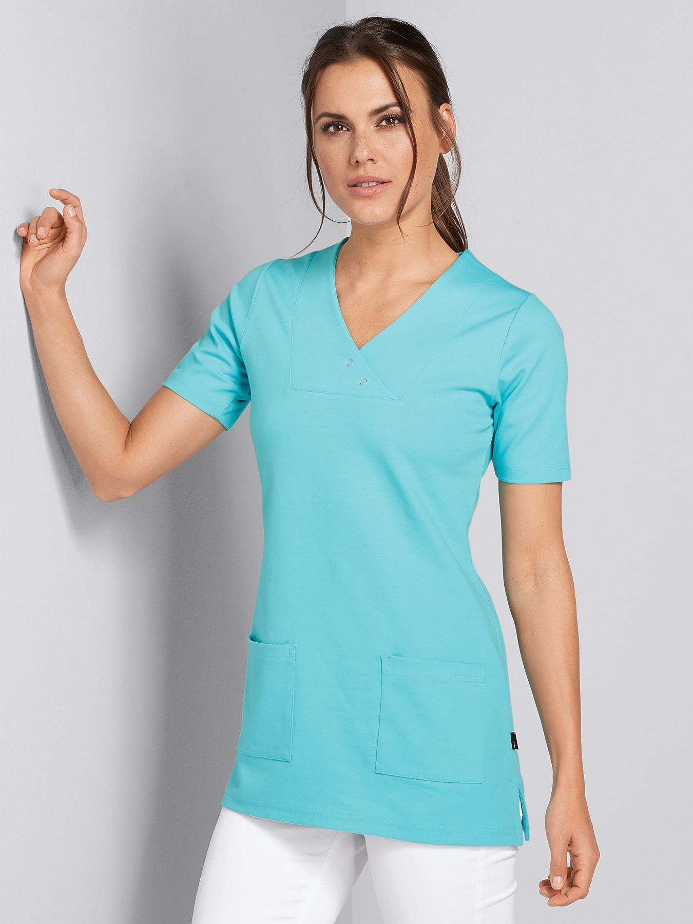 Lang t-shirt m/v-hals