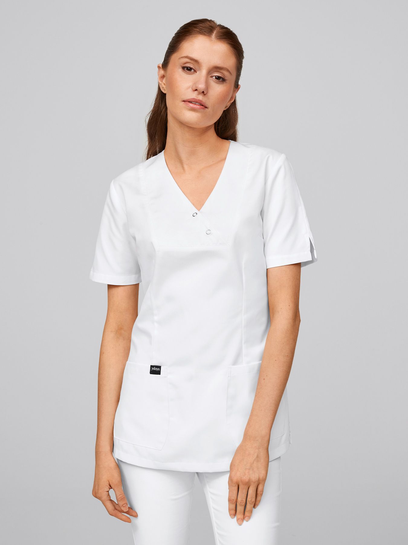 Damebluse LAMIA m/v-hals og trykknapper